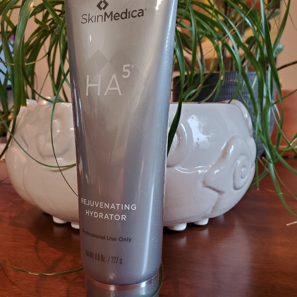 SkinMedica HA5 Rejuvenating Hydrator PRO Size 8 oz / 227g  Sealed $736 Value